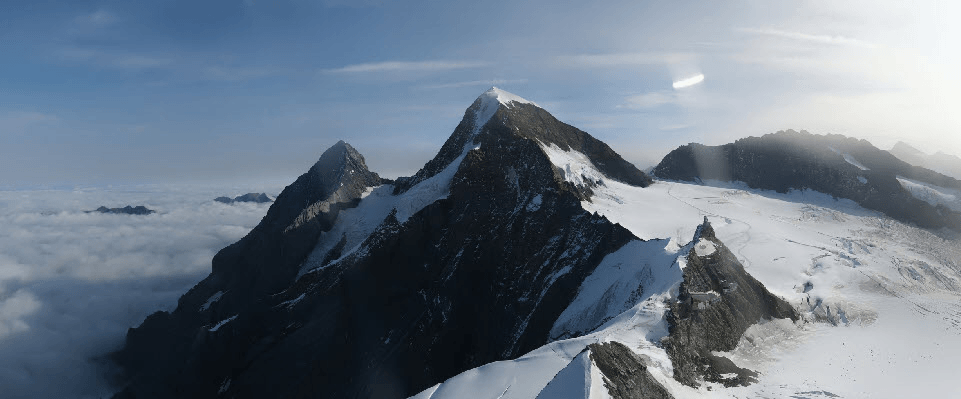 Animation Webcambilder Jungfraujoch, Samstag, von 9:50 bis 11:50 Uhr. in 30’-Schritten. 