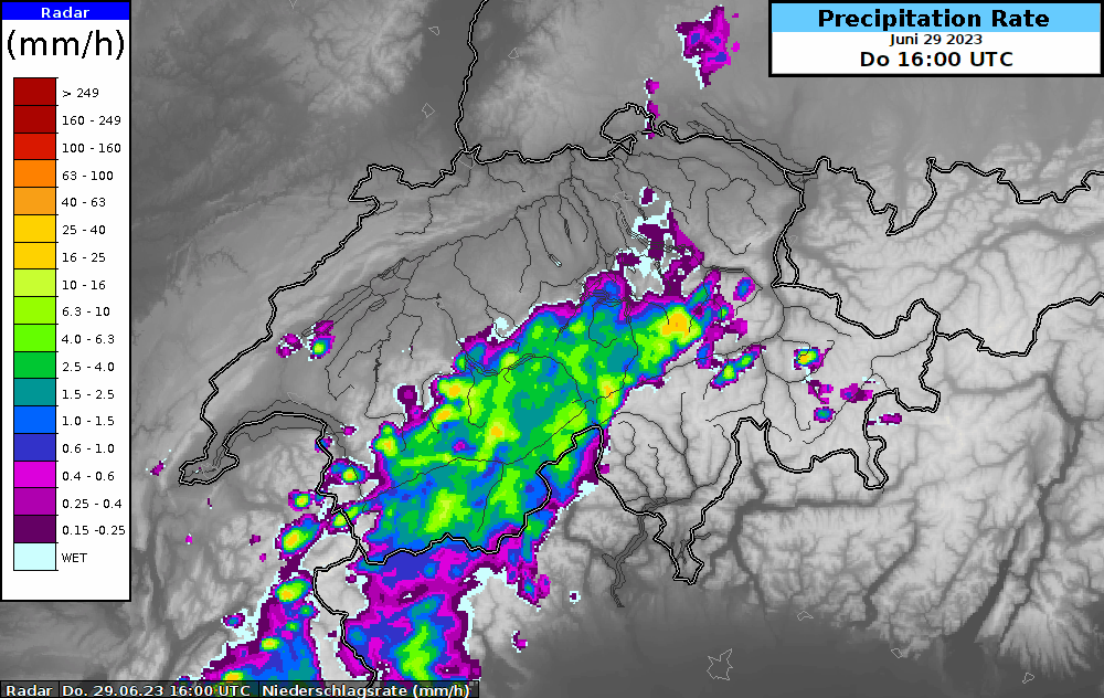 Radarfilm im Zeitraum von Donnerstag, 29. Juni 2023, 16 UTC bis Freitag, 30. Juni 2023, 03 UTC