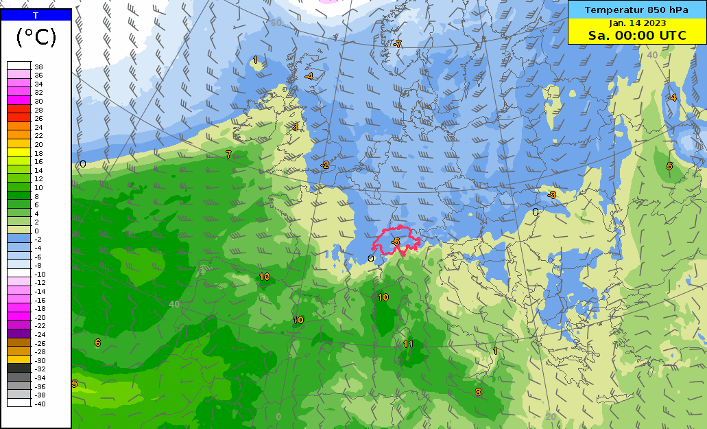 Animation der Strömung (Windfiedern) und Temperatur (eingefärbt) im 850-hPa-Niveau in etwa 1500 Meter Höhe. Auf dieser Höhe lassen sich die Temperatur und Eigenschaften einer Luftmasse frei von bodennahen (Stör)Einflüssen verfolgen. Der Warmluftvorstoss (grün) am Samstagabend soll in naher Zukunft der letzte seiner Art gewesen sein. Danach übernimmt polare Kaltluft (blau und weiss) die Wetterregie. Modellkarten: IFS/ECMWF