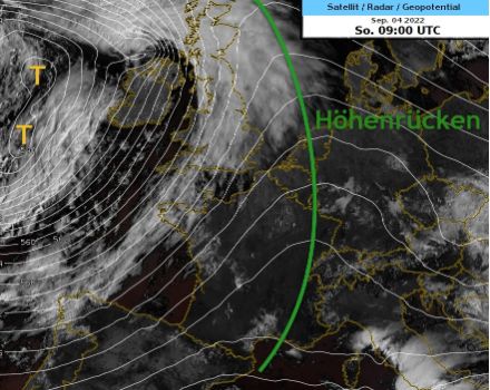 Radar- und Satellitenbild sowie Höhe [in dm] des Geopotentials 500 hPa um 11 Uhr. Ein Höhenrücken bestimmte heute zunehmend das Wetter über der Schweiz. Sein designierter Nachfolger wartet artig auf dem Atlantik.