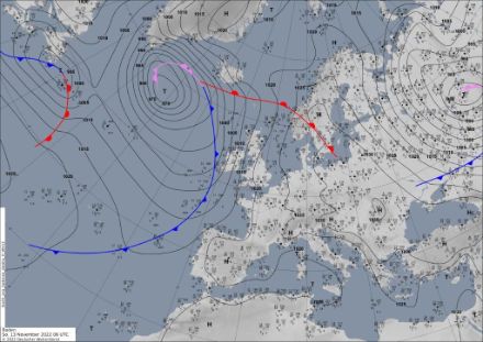 Bodenwetterkarte des Deutschen Wetterdienstes (DWD).