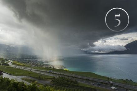 Regenschauer am Genfer See