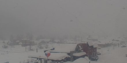 Schneefall in Truckee in der Nähe des Donnerpasses am Dienstagabend (Schweizerzeit). 
