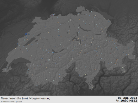 Neuschneemessung von heute Morgen. Oberhalb von rund 800 Metern konnte im äussersten Westen Neuschnee gemessen werden. 