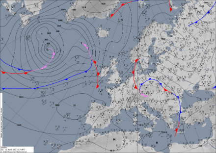 Bodenwetterkarte des Deutschen Wetterdienstes (DWD).
