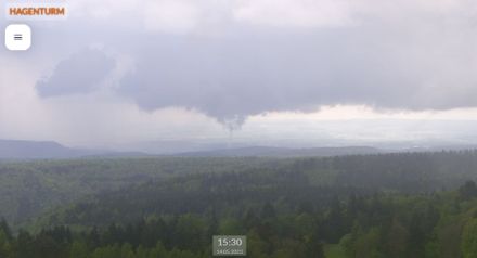 Tiefhängender Fractus, Roundshot-Webcam Hagenturm 14.5.2023. 