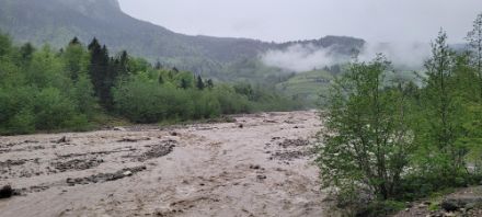 Die intensiven Niederschläge liessen auch in Obwalden die Bäche ansteigen, wie die Meteomeldung aus Giswil zeigt.  