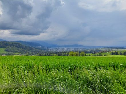 Schauer und Gewitter über Zug am 7.5.23. 