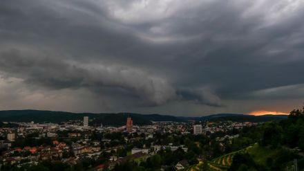 Archivbild: Squall line (Gewitterlinie) über Winterthur, 30.05.2018