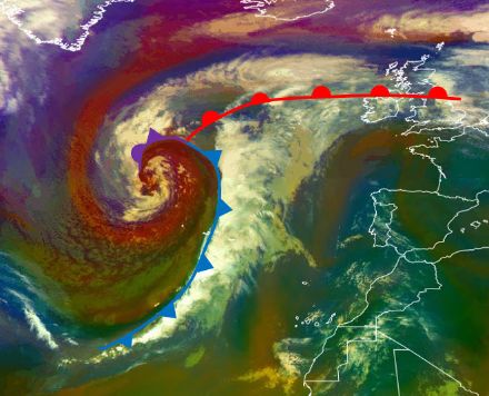 Satellitenbild und Fronten