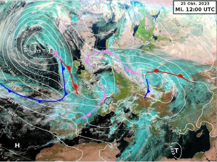 Bodenwetterkarte und Satellitenbild vom Mittwoch 14 Uhr MESZ (12:00 UTC)