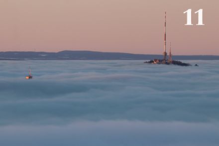 An der Hochnebelobergrenze auf der Albis-Hochwacht, 19. Dezember 2021. Foto: D. Gerstgrasser
