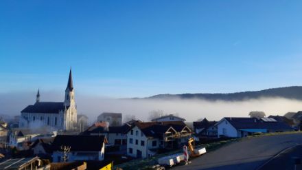 Im Entlebuch, genauer in Doppelschwand LU auf 750 m ü.M. war man an der Nebelgrenze (28.01.2024). Bild: Meteomeldungen/App