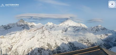 Blick vom Unterrothorn Richtung Weisshorn und Zinalrothorn.