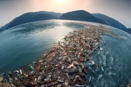 Plastikmüll im Meer