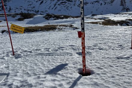 Ende Januar 2024 lagen auf dem Simplonpass nur gerade 12 Zentimeter Schnee, so wenig wie noch nie um diese Jahreszeit seit mindestens 68 Jahren