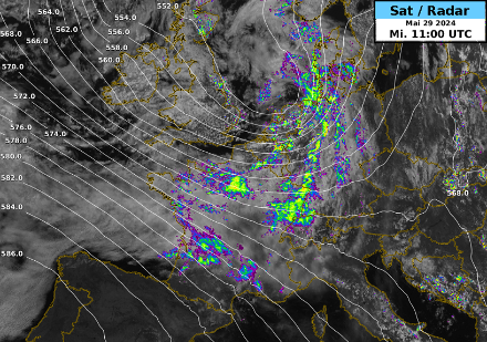 Satellitenbild überlagert mit Niederschlag (Radar) und Geopotential auf der 500 hPa Druckfläche.