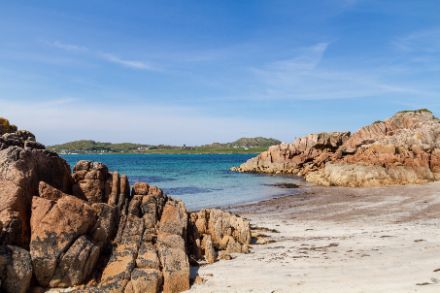 An der Westküste von Schottland, wie hier bei Fionnphort (Isle of Mull), liegt die Höchsttemperatur in den kommenden Tagen bei etwa 17 bis 21 Grad. 