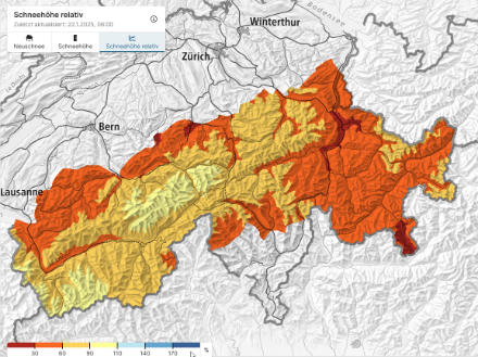 Karte der Schweiz mit eingezeichneten relativen Schneehöhen.
