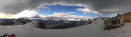 Blick vom Chäserrugg auf die südliche Kante der Leewelle.