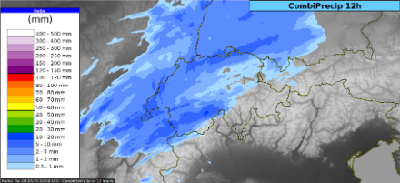 Das CombiPrecip zeigt eine Kombination der Radardaten mit den Daten der automatischen Niederschlagsmessgeräte der Bodenstationen der letzten 12 Stunden von Mitternacht bis 12 Uhr Lokalzeit.