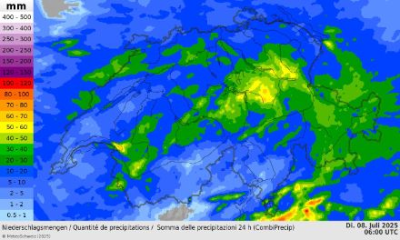 Niederschlagsmengen zwischen Montag 7. Juli 8 Uhr und heute Dienstag 8. Juli 8 Uhr gemäss dem CombiPrecip-Algorithmus (Kombination aus Niederschlagsmessungen und Radardaten). (Quelle: MeteoSchweiz.)