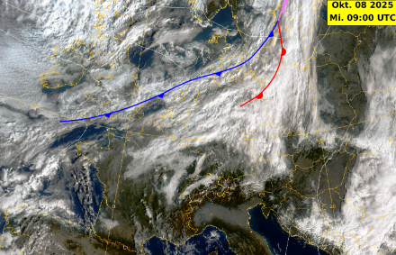 Satellitenbild mit Fronten und Wolken über Europa