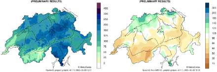 Zwei Kartendarstellungen der Schweiz mit den grössten Flüssen und Seen. Die Karten zeigen innerhalb der Landesgrenzen die Monatssummen des Niederschlags (links) und das Verhältnis zur Referenzperiode 1991-2020 (rechts) für diesen Monat.