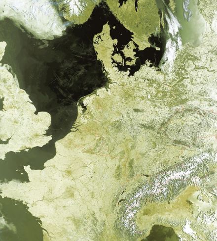 Bild eines Wettersatelliten von Europa.
