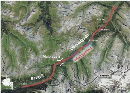 Abbildung 4: Der Malojawind (roter Pfeil) im Oberengadin mit seinem Ursprung als Talwind im Bergell.