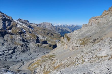 Blick vom Wildstein 2615m oberhalb der Gspaltenhornhütte Richtung Griesalp, Kiental (Bild: Nicole Graf)