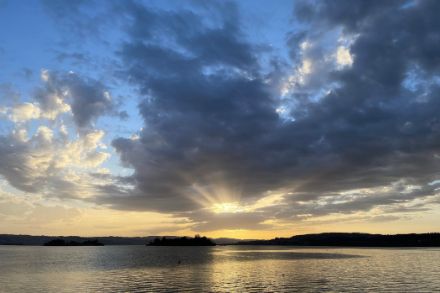 Sonnenuntergang am See bei Rapperswil SG