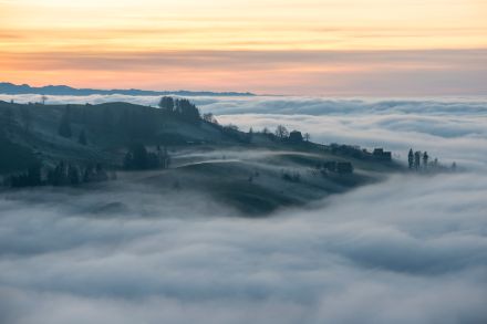 Blick über den Hochnebel.